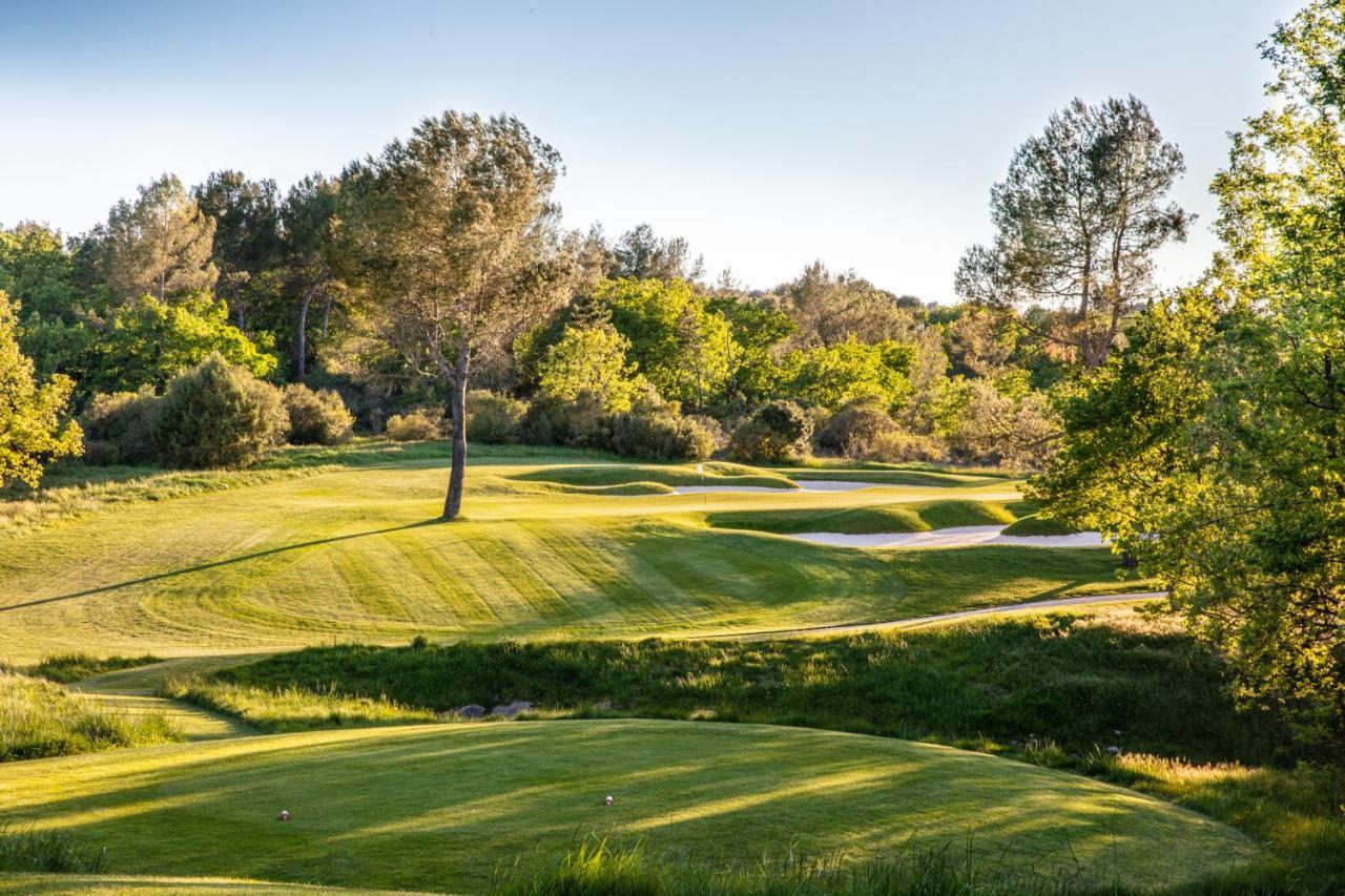 Terre Blanche Hotel Spa Golf Resort Tourrettes Zewnętrze zdjęcie